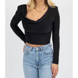 NEW BLUE BLUSH cowl neck long sleeve crop top in black
